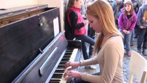 Kolín - Piano na ulici už i v Kolíně