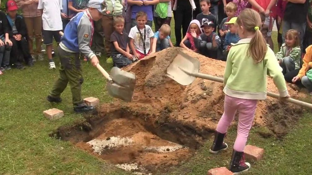 Borohrádek - Time Capsule 2014–2114