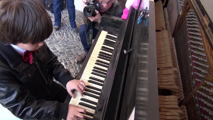 Kolín - Piana na ulici (2015)