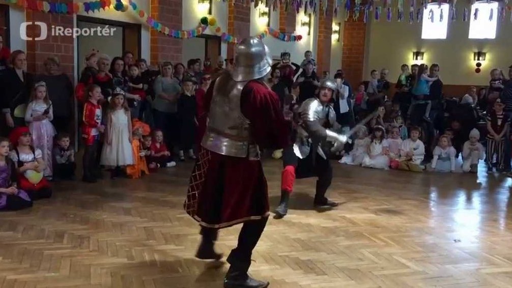 Dětský karneval v bolevecké sokolovně v Plzni