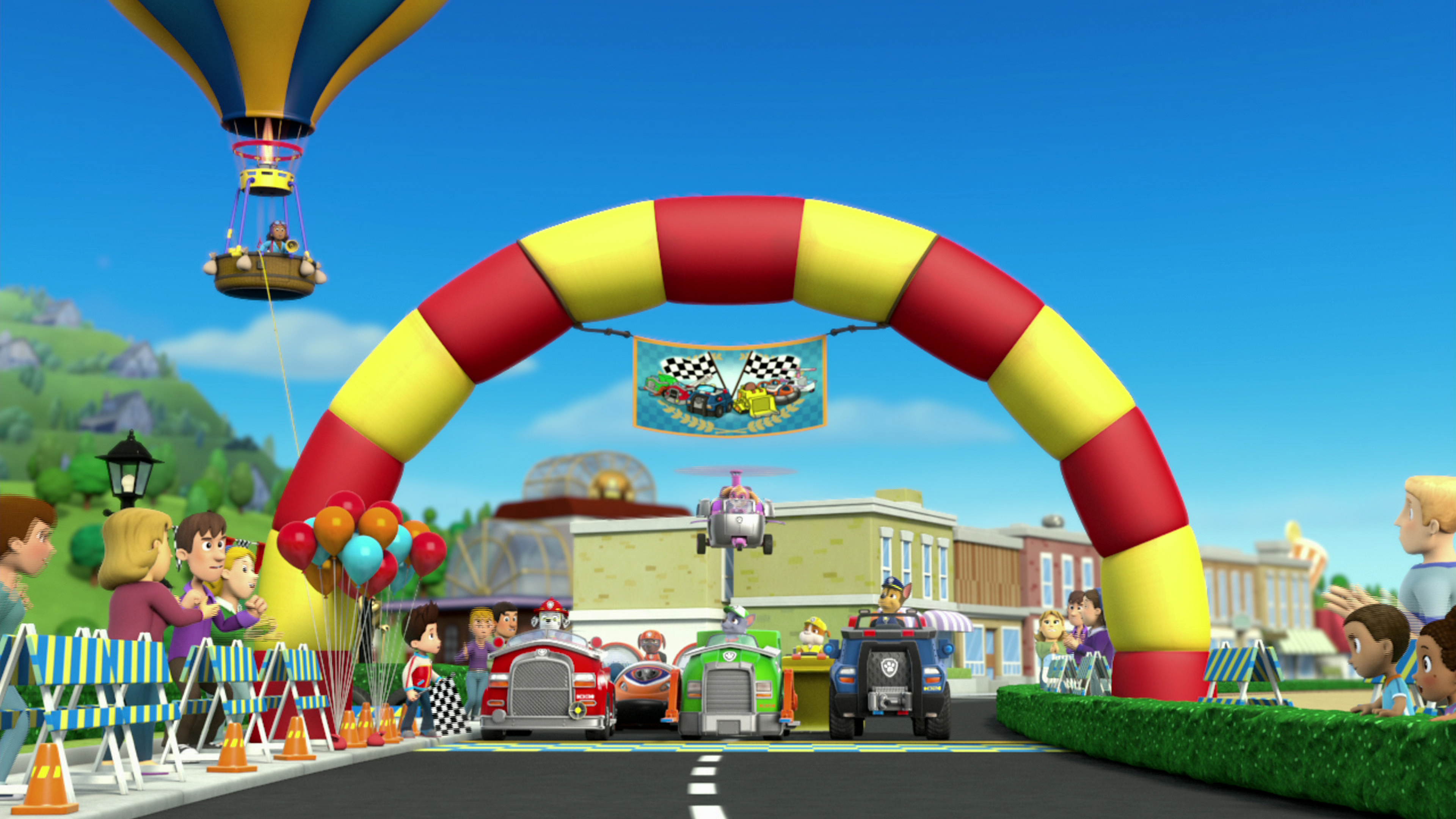 Velký závod Tlapek / Tlapky a dort