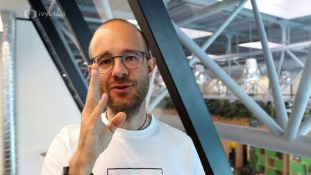 Předpřítomný čas průběhový v angličtině