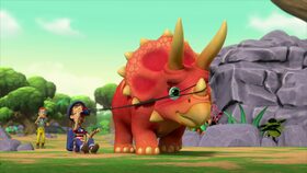 Dino záchrana: Tlapky zachraňují nemocného dinosaura / Dino záchrana: Tlapky zachraňují splašeného triceratopse