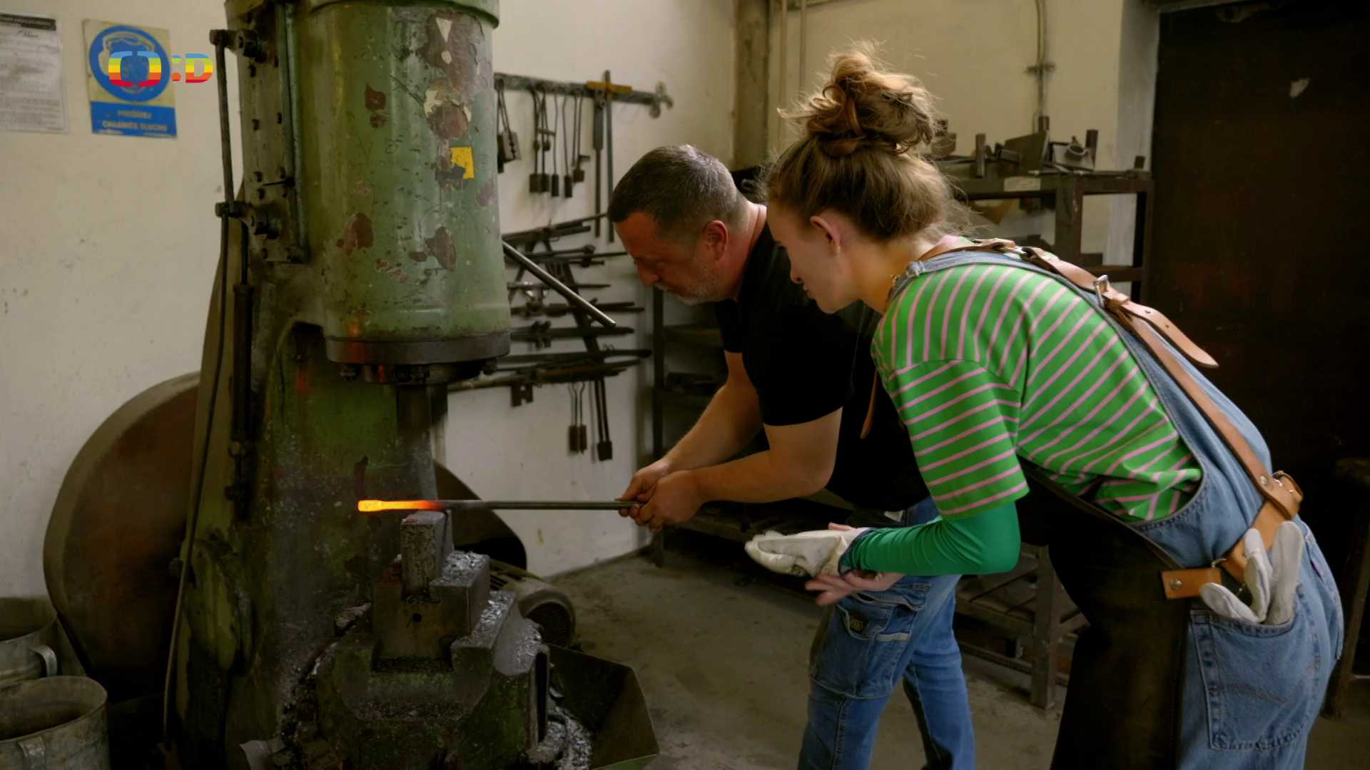 6. Kovář/ka