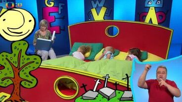 Jak se dostal měsíc do nebe, Páv a slepice