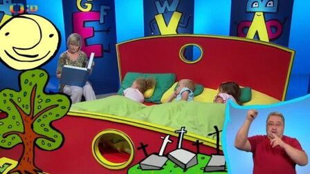 Jak se dostal měsíc do nebe, Páv a slepice