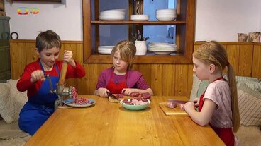 Čevapčiči – mleté maso na balkánský způsob