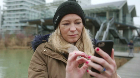 Digitální štěstí - nebezpečí kliků a lajků