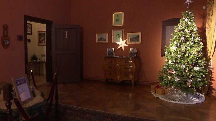 Příběh vánočního stromečku na zámku Loučeň