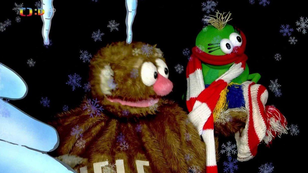 Jůheláci svou vlídností přimějí babu Fujavici, aby ulehla k jarnímu spánku.