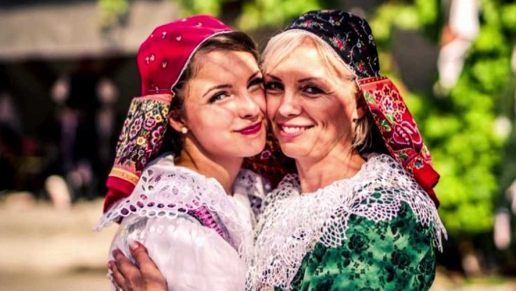 Krojované hody Kobylí