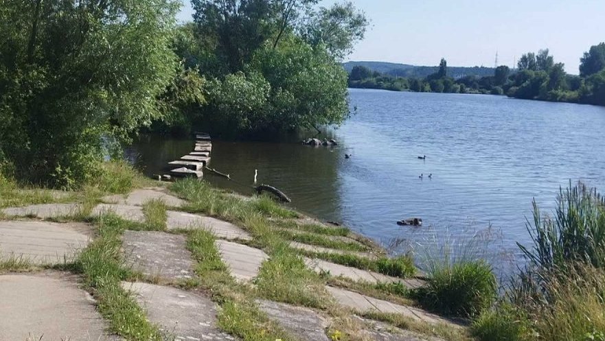 Na vlastní nohy: stezka Modřanské laguny