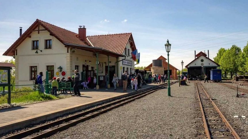 Řepánkovy slavnosti na kolínské řepařské dráze