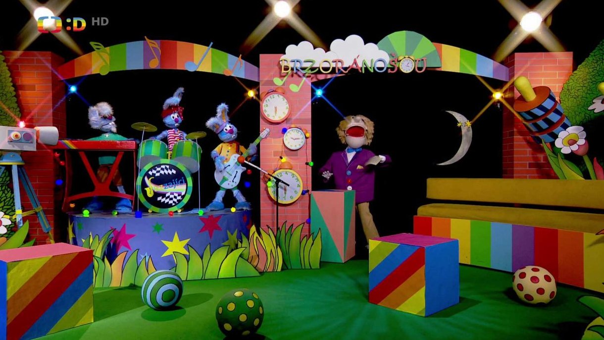 Měsíc požádal Haryho a Jazzajíce o písničku (Píseň měsíce).