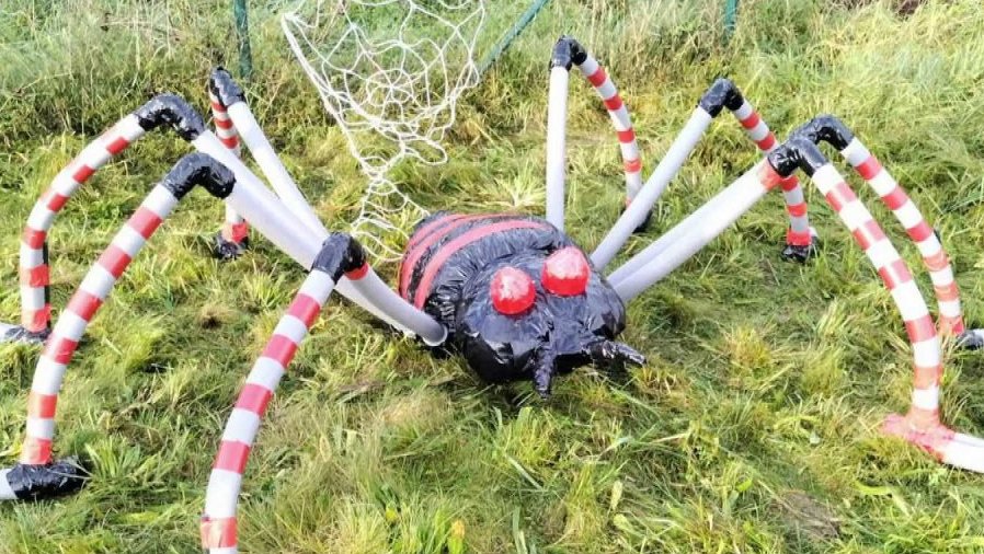 Halloweenský vycházkový okruh po obci Žďár