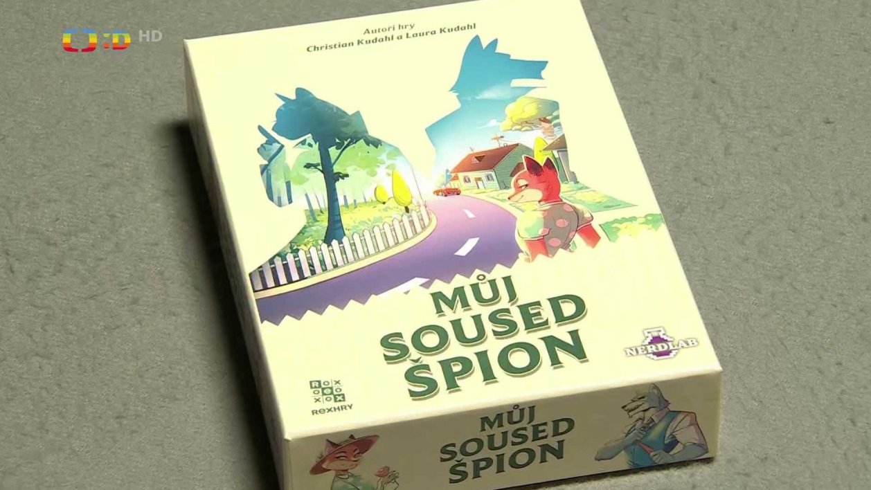 Deskovka: Můj soused špión