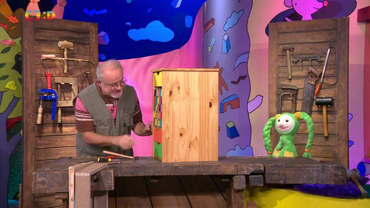 Dílna kutílna a výroba šuplíkové skříňky na nápady + rozloučení