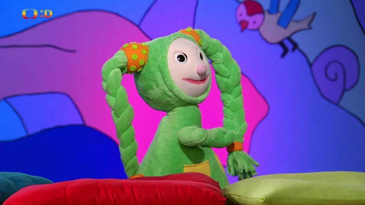 Fany má velké zpoždění, děda zatím zpívá písničku, a když Fany přijde, zjišťuje, co ji zdrželo…