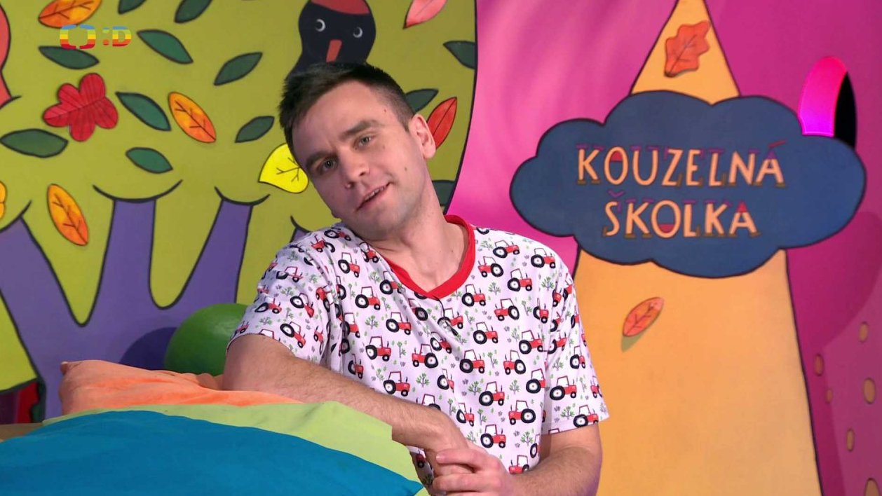 Fany s Matoušem přinášejí vánoční věnec a připomínají, že v neděli začíná advent + rozloučení