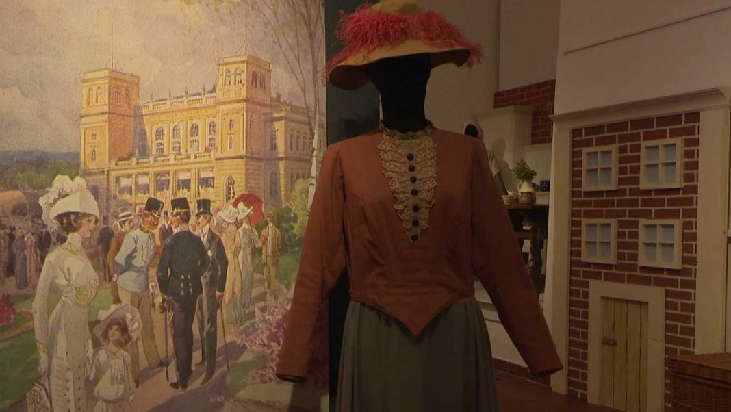 Pod křídly Thálie