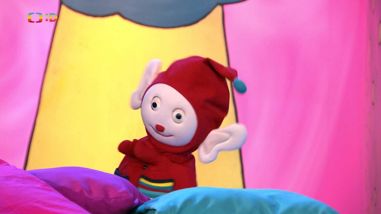 František s Majdou si hrají na legrační Karkulku a vlka v posteli…