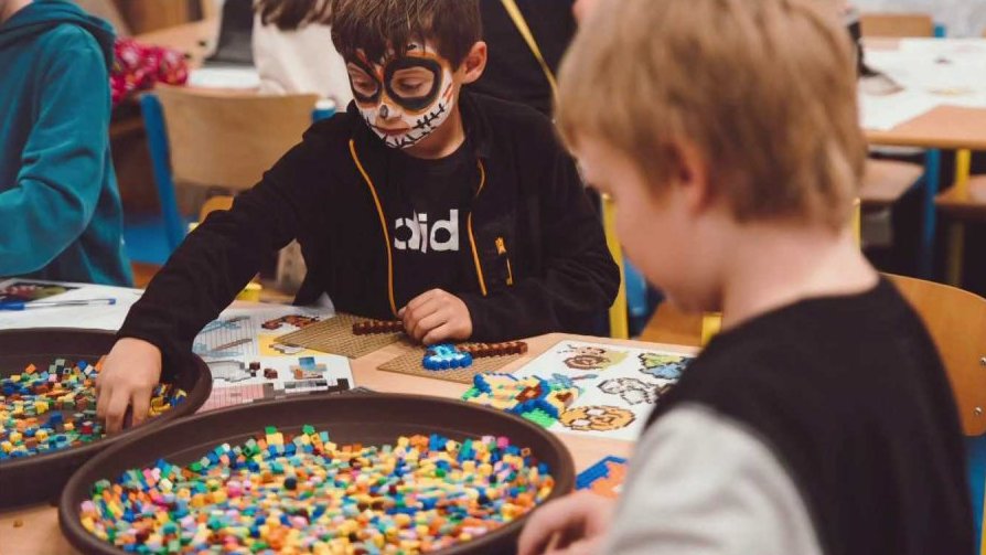 Kostičková výstava v Hradci Králové