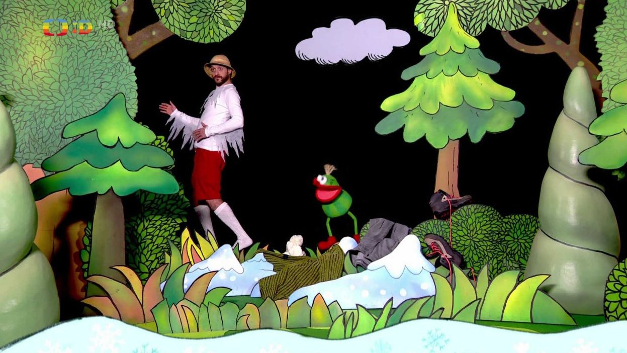 Muf najde v lese zmrzlého Polapila a rozhodne se ho vzít k Pipetě.