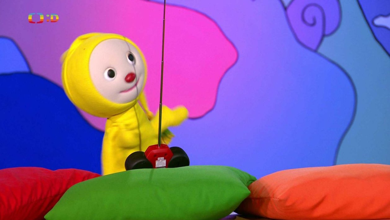 Dědovo překvapení - robot na ovládání. To se ale Františkovi rozbilo…