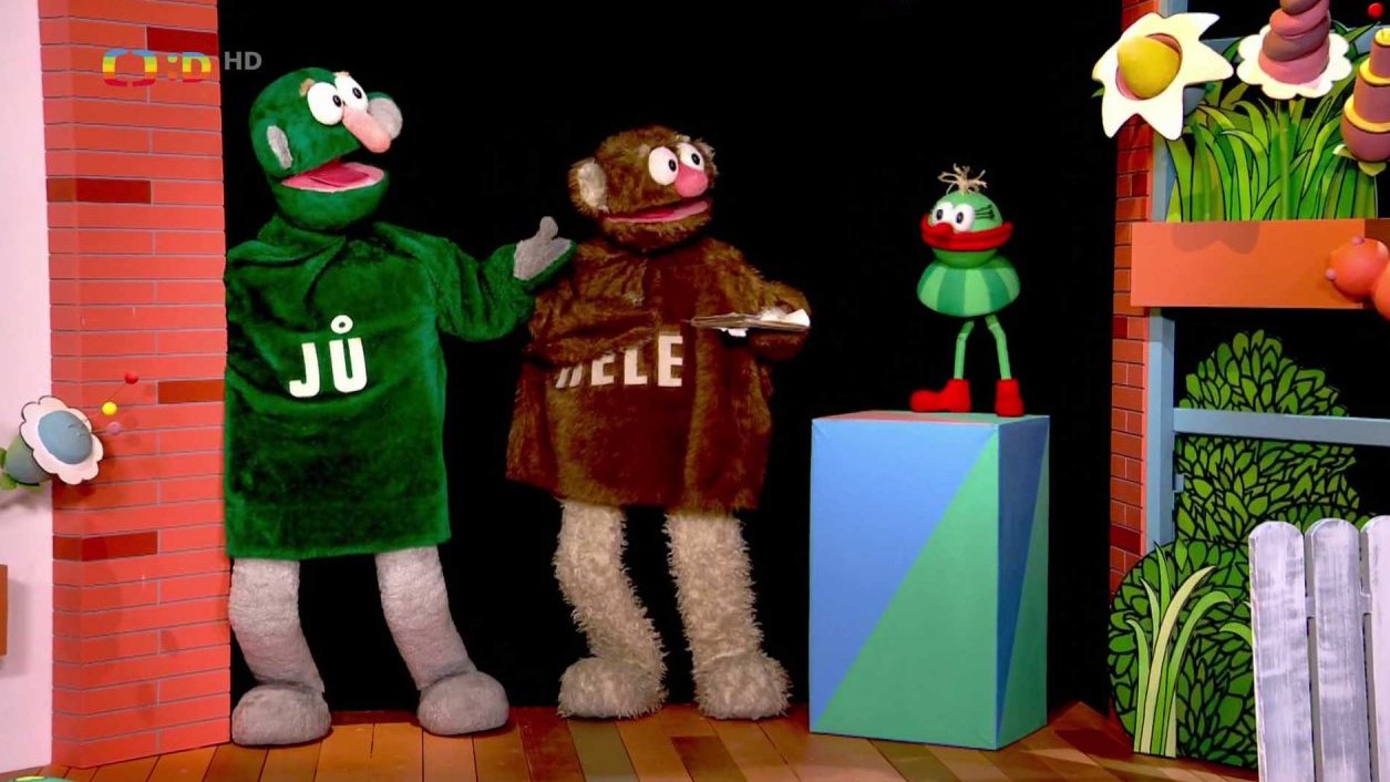 Muf vrátí Jůhelákům knihu v salátovém vydání, a ti ho vytrestají výchovnou lekcí o uprchlém strašidlu Barbuchovi. Vyděšený Muf utíká s novým ponaučením, jak se chovat ke knihám.