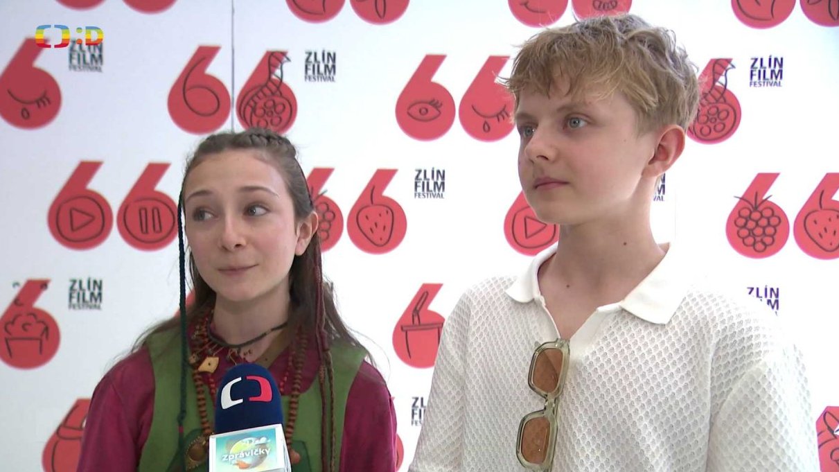 Zahajovací film Máma a Táta jsou boží