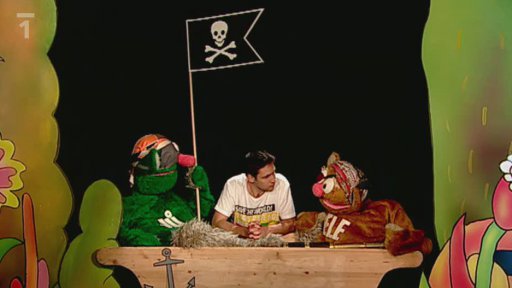 Jů, Hele a Martin si hrají na piráty