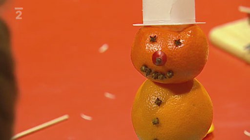 Sněhulák z pomerančů