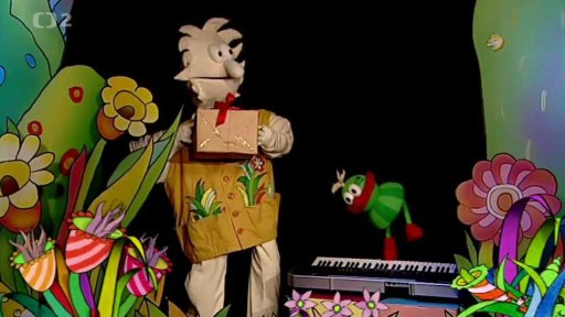 Muf hraje na klávesy, Je tu i Pip a šije to s ním, musí tancovat.