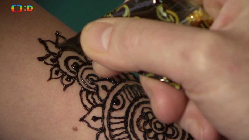 Móda: Henna