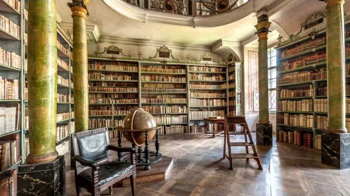 Živá online prohlídka klášterní knihovny