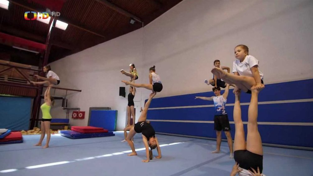 Sportovní reportáž: akrobatická gymnastika
