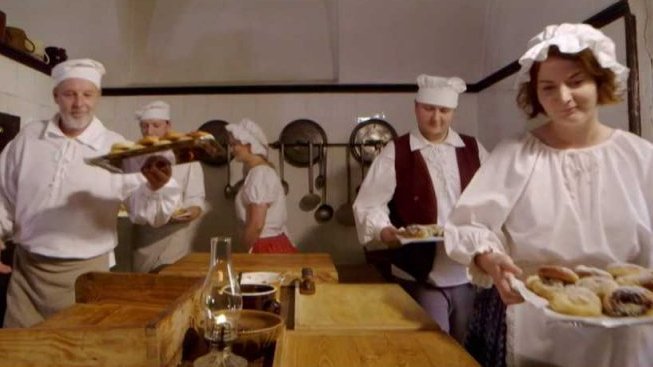 Oživená zámecká kuchyně na zámku Žleby