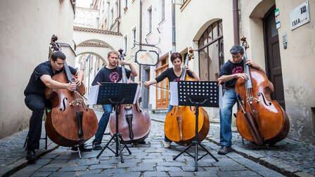 Filharmonici na ulici